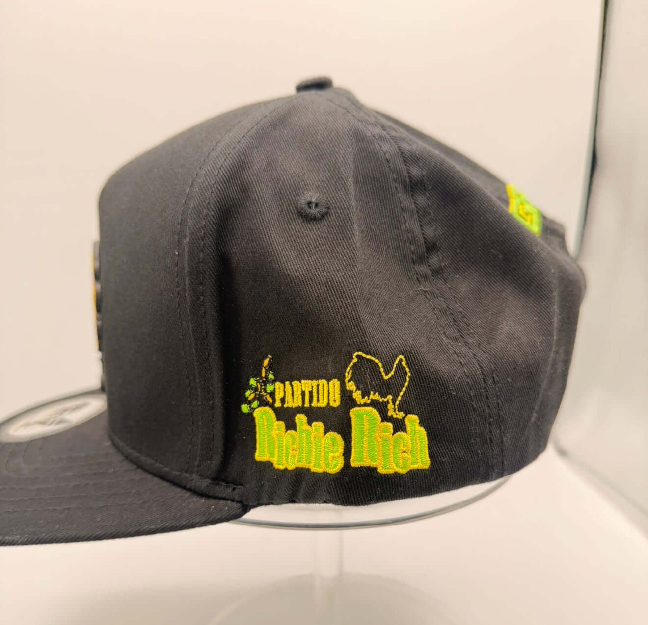 Gallo Fino - Richie Rich